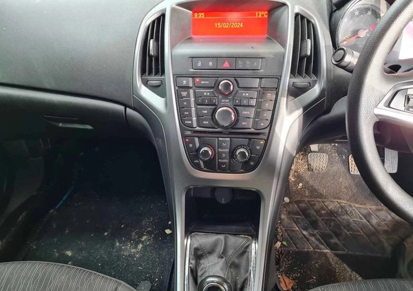 Opel Astra cena 6750 przebieg: 97000, rok produkcji 2015 z Zduny małe 67